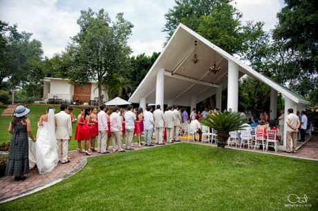 vestidos-para-boda-de-dia-en-jardin-66-8 Рокли за сватба dia в градината