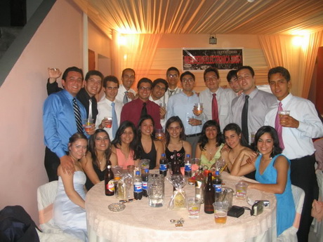 vestidos-para-graduacion-peru-77-9 Рокли за възпитаници на Перу