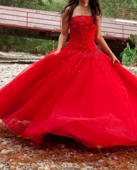 vestidos-rojos-para-15-aos-29-2 Червени рокли за 15 години