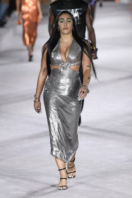 desfile-moda-2022-84_8 Модно шоу 2022