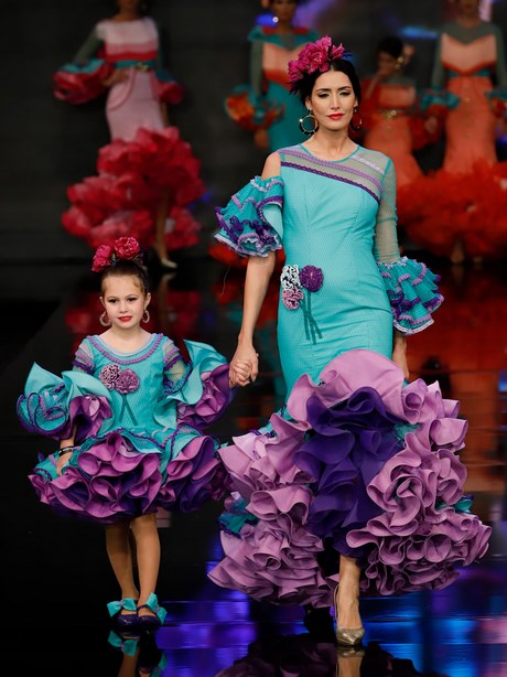 trajes-de-flamenca-cortos-2022-39_7 Фламенко къси костюми 2022