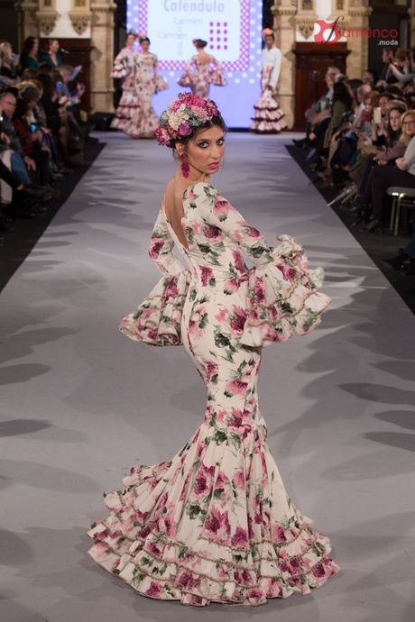ver-trajes-de-flamenca-2022-60_17 Вижте фламенко костюми 2022