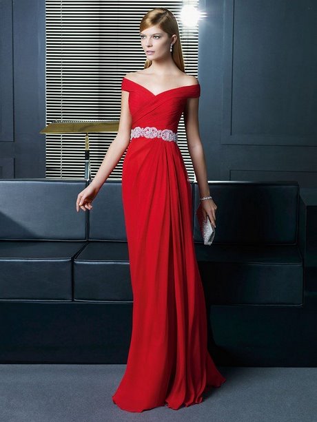 Червени вечерни рокли 2022