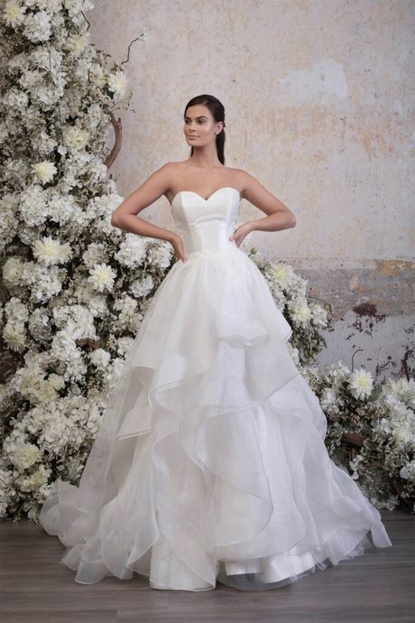 vestidos-de-novia-corte-princesa-2022-23_14 Принцеса сватбени рокли 2022
