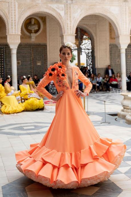 coleccion-trajes-de-flamenca-2023-41_10 Колекция фламенко костюми 2023