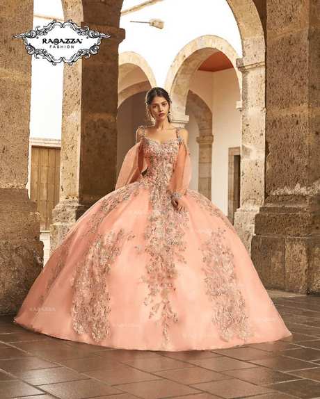 imagenes-de-vestidos-de-quinceaneras-2023-01_14 Изображения на буйни рокли 2023