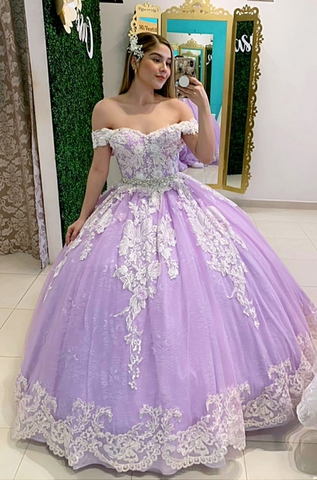 imagenes-de-vestidos-de-quinceaneras-2023-01_7 Изображения на буйни рокли 2023