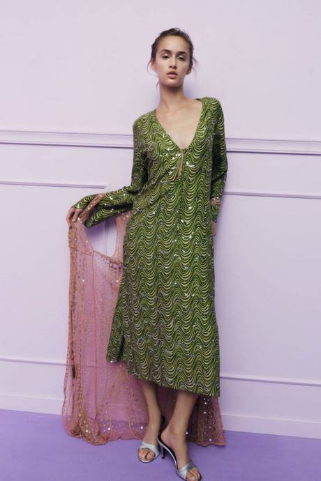 moda-vestidos-otono-invierno-2023-44_8 Модни рокли есен зима 2023