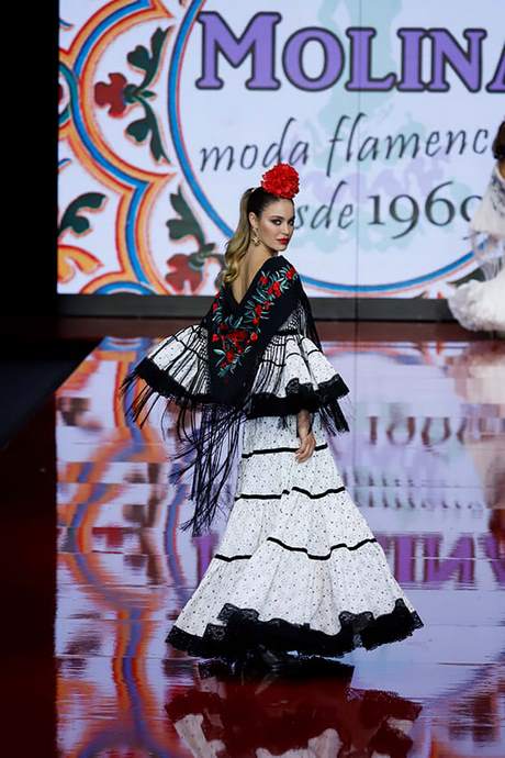 trajes-de-flamenca-molina-2023-19_11 Молина фламенко костюми 2023