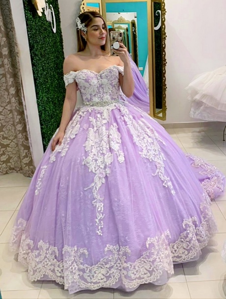 vestido-de-quinceanera-2023-13_14 Пухкава рокля 2023
