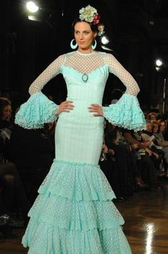 diseadores-de-vestidos-de-flamenca-54_4 Дизайнери на фламенко рокли