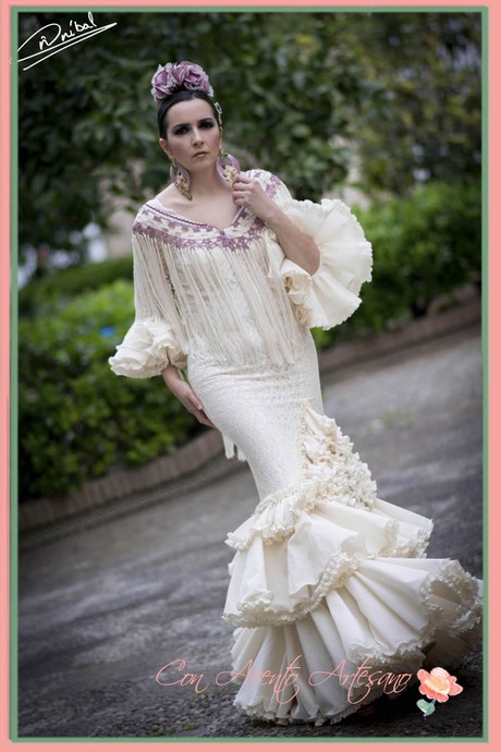 traje-flamenca-blanco-03_9 Бял фламинго костюм
