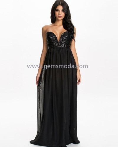 Черна шифонна рокля