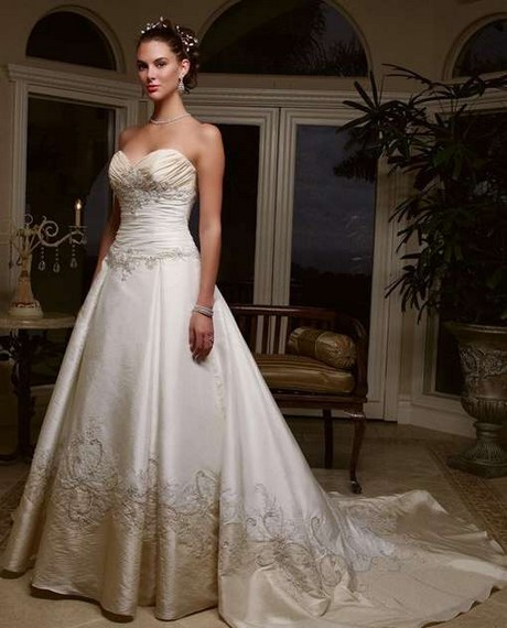 Дизайнер сватбена рокля