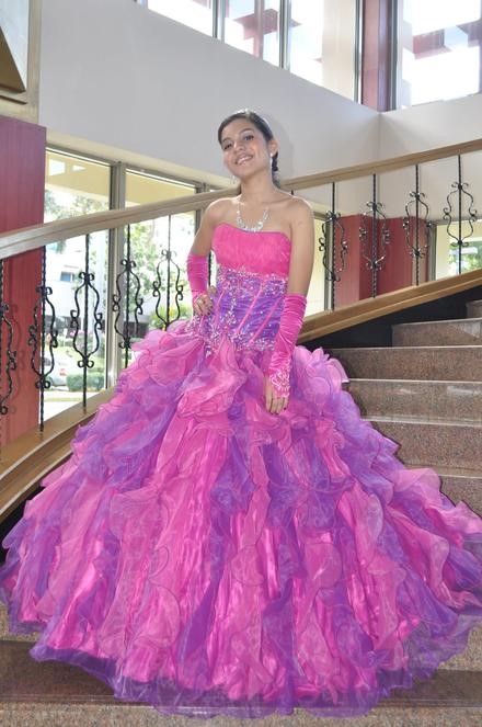 el-vestido-de-15-aos-mas-hermoso-del-mundo-17_18 Най-красивата 15-годишна рокля в света