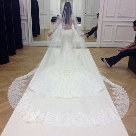 el-vestido-de-novia-mas-bonito-del-mundo-00_14 Най-красивата сватбена рокля в света