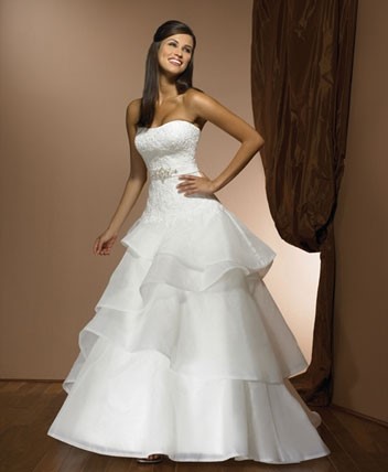 vestidos-blancos-para-boda-87 Бели рокли за сватба