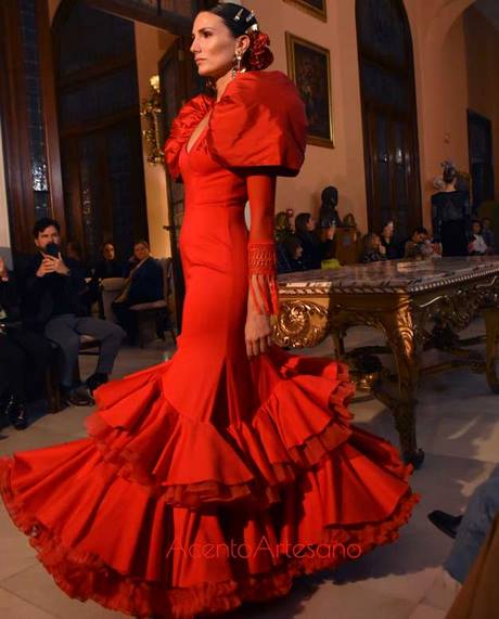moda-de-trajes-de-flamenca-2023-45_10 Мода за костюми на фламенко 2023