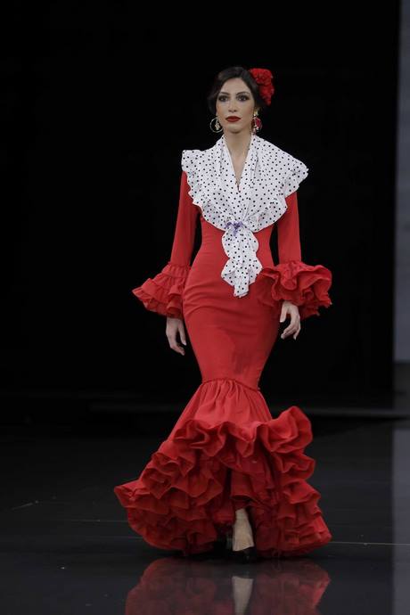 tendencias-en-trajes-de-flamenca-2023-33_14 Тенденции за костюми на фламенко 2023