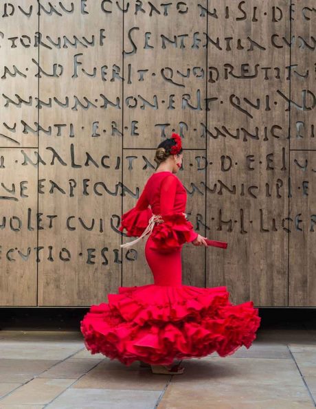 tendencias-en-trajes-de-flamenca-2023-33_18 Тенденции за костюми на фламенко 2023