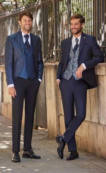 tendencias-trajes-novio-2023-15_10 Модни тоалети за младоженеца 2023