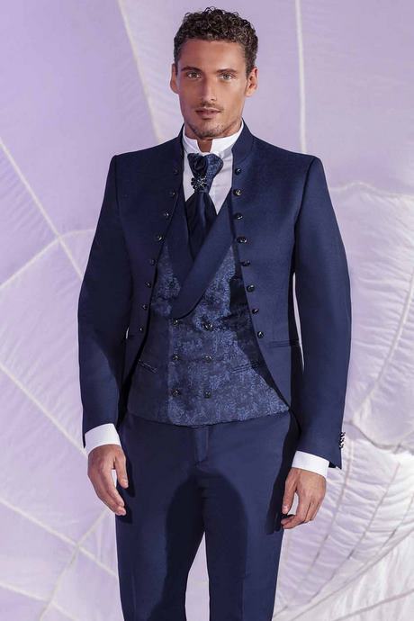 tendencias-trajes-novio-2023-15_17 Модни тоалети за младоженеца 2023