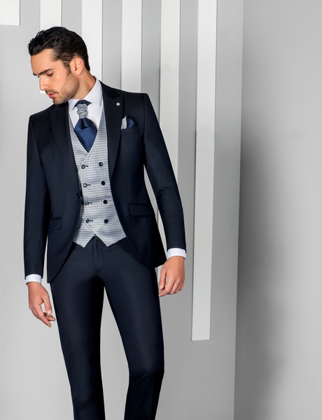 tendencias-trajes-novio-2023-15_3 Модни тоалети за младоженеца 2023
