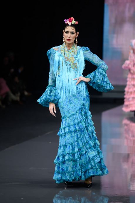 trajes-de-flamenca-2023-pilar-vera-32 Фламенко костюми от 2023 г. от Пилар вера