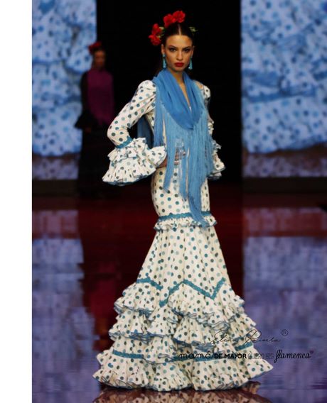 trajes-de-flamenca-2023-pilar-vera-32_10 Фламенко костюми от 2023 г. от Пилар вера