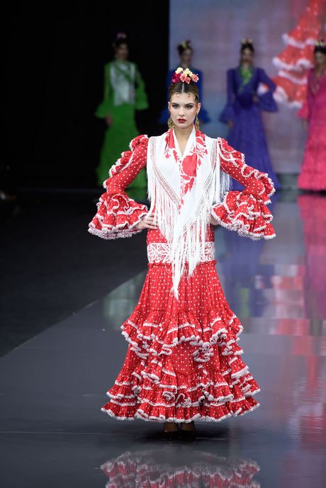 trajes-de-flamenca-2023-pilar-vera-32_17 Фламенко костюми от 2023 г. от Пилар вера