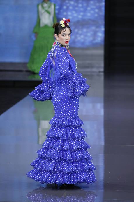 trajes-de-flamenca-2023-pilar-vera-32_18 Фламенко костюми от 2023 г. от Пилар вера