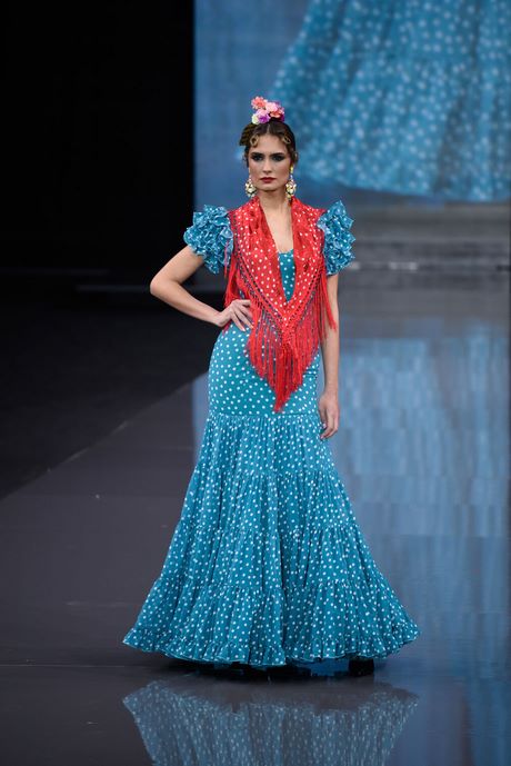 trajes-de-flamenca-2023-pilar-vera-32_19 Фламенко костюми от 2023 г. от Пилар вера