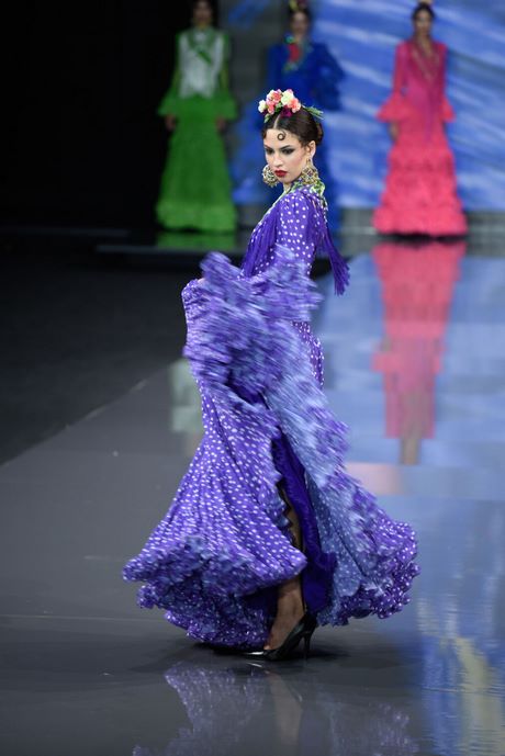 trajes-de-flamenca-2023-pilar-vera-32_5 Фламенко костюми от 2023 г. от Пилар вера