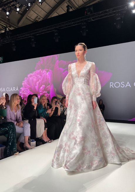 trajes-novia-rosa-clara-2023-80_14 2023 Светло розови сватбени тоалети