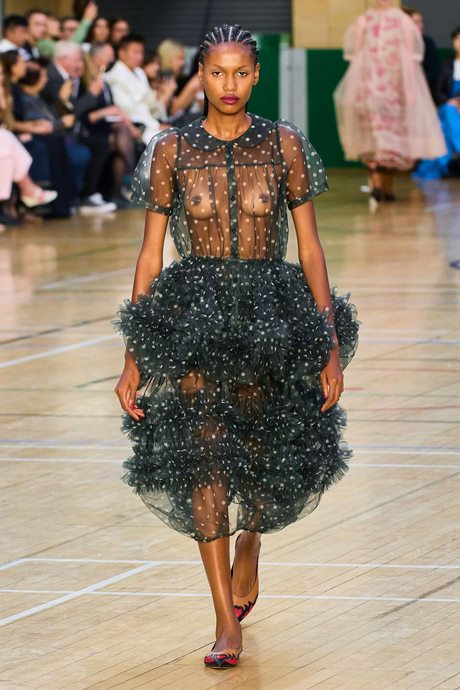 vestidos-d-moda-2023-59_4 Рокли 2 мода 2023