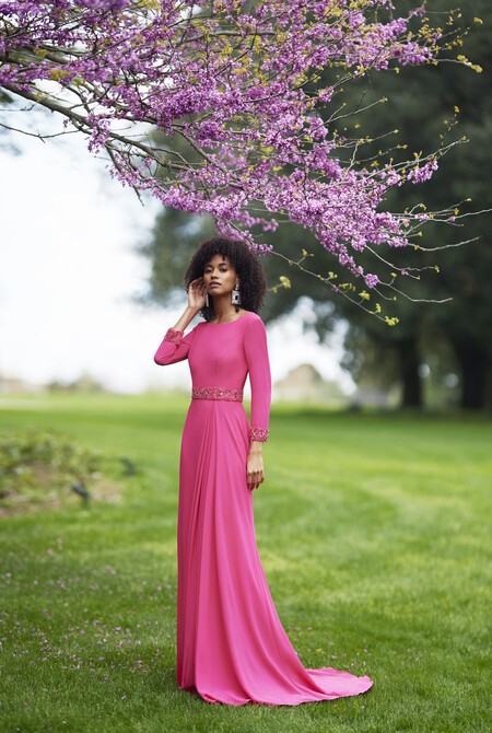 vestidos-de-coctel-de-rosa-clara-2023-67_2 2023 Светло розови коктейлни рокли