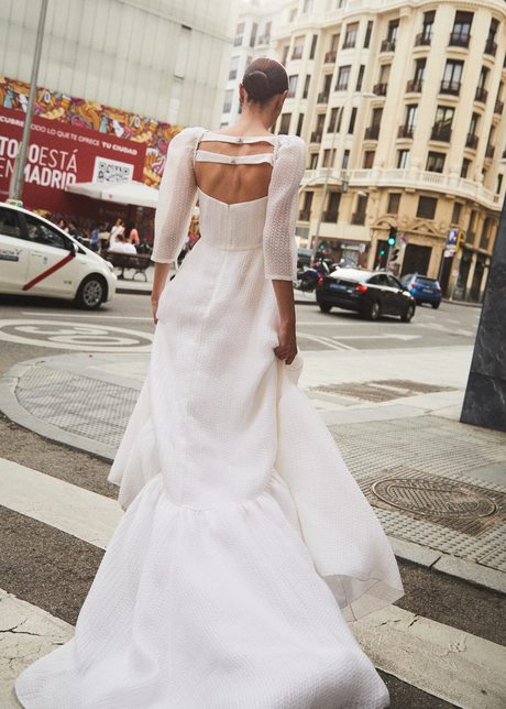 vestidos-de-novia-estilo-vintage-2023-26 Сватбени рокли във винтидж стил 2023