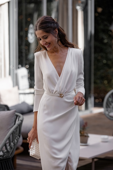 vestidos-fiesta-blanco-2023-45_10 Бели абитуриентски рокли 2023