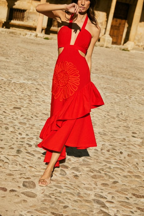 vestidos-fiesta-rojos-2023-47_12 Червени абитуриентски рокли 2023
