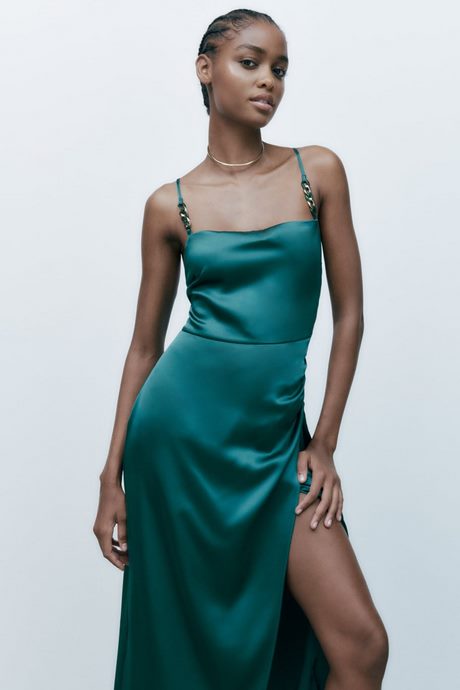 vestidos-para-graduacion-de-noche-2023-69 Абитуриентски рокли 2023