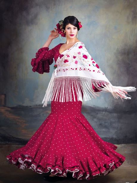 Модни цветове във фламенко костюми 2022