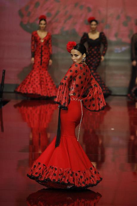desfiles-de-trajes-de-flamenca-2022-94_13 Паради за костюми на фламенко 2022