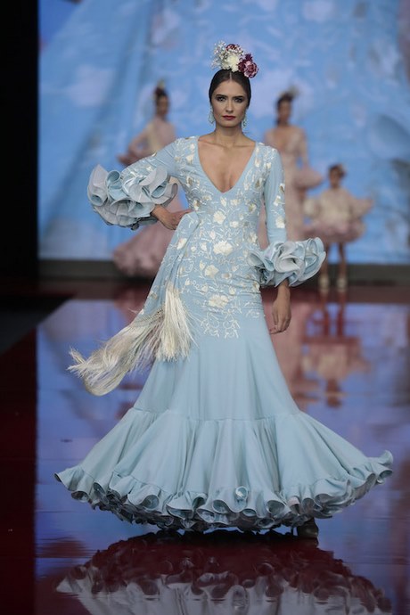 lina-trajes-de-flamenca-2022-58_14 Лина фламенко костюми 2022