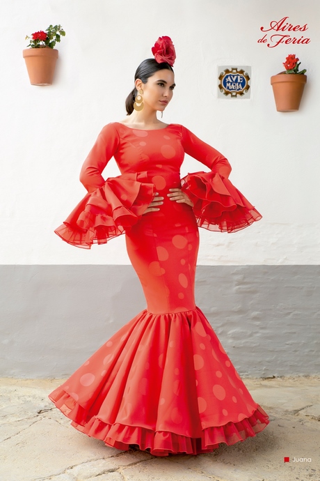 moda-de-trajes-de-flamenca-2022-74_5 Модни Фламинго костюми 2022
