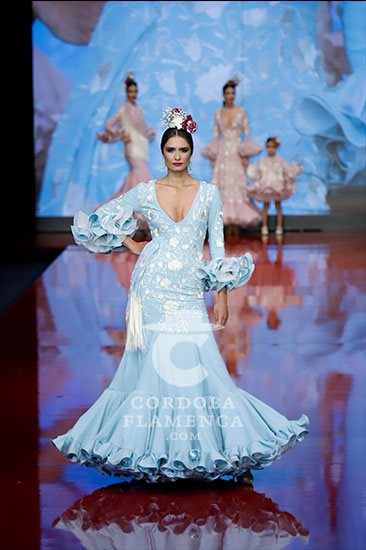 traje-de-flamenca-2022-simof-15_10 Фламинго Костюм 2022