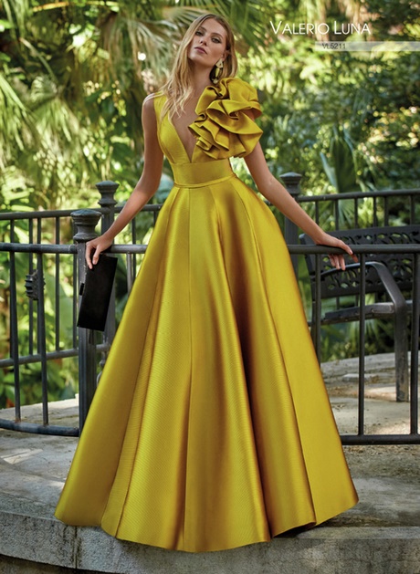 vestidos-elegantes-de-encaje-2022-54_9 Елегантни дантелени рокли 2022