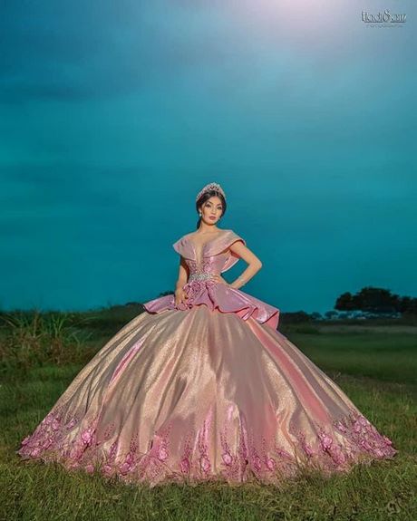 vestidos-para-fiestas-de-15-anos-2022-41_5 Парти рокли 15 години 2022