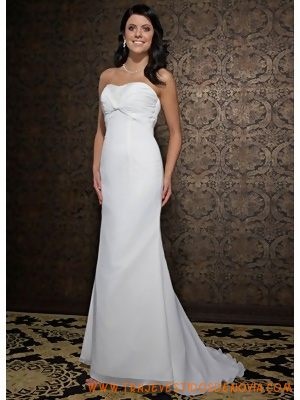 trajes-y-vestidos-para-bodas-49_11 Костюми и рокли за сватби