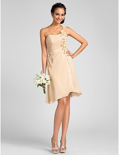modelos-de-vestidos-color-beige-12_18 Модели на бежови рокли