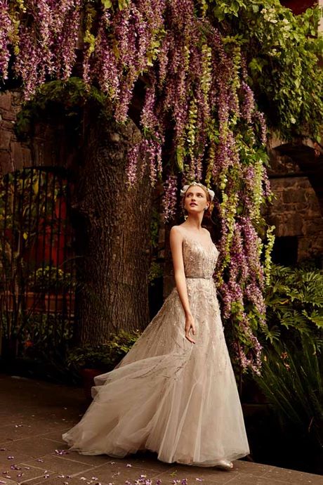 vestido-novia-romantico-vintage-24_17 Реколта романтична сватбена рокля